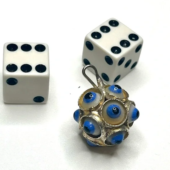 Vintage Evil Eye Glass Cluster Charm Pendant Silver Tone Protection Talisman - Picture 4 of 5
